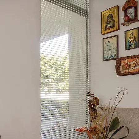 Casa de Férias Three-bedroom Holiday In Sveti Vlas