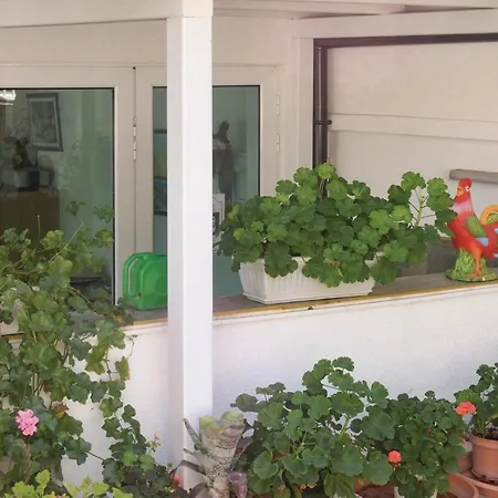 بيت للعطل Three-bedroom Holiday In