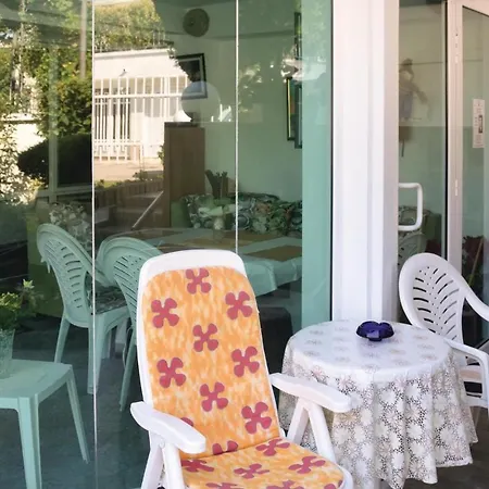 Three-bedroom Holiday In بيت للعطل *